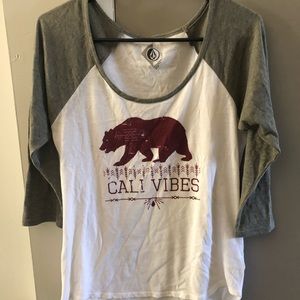 Cali Vibes 3/4 Length Sleeve